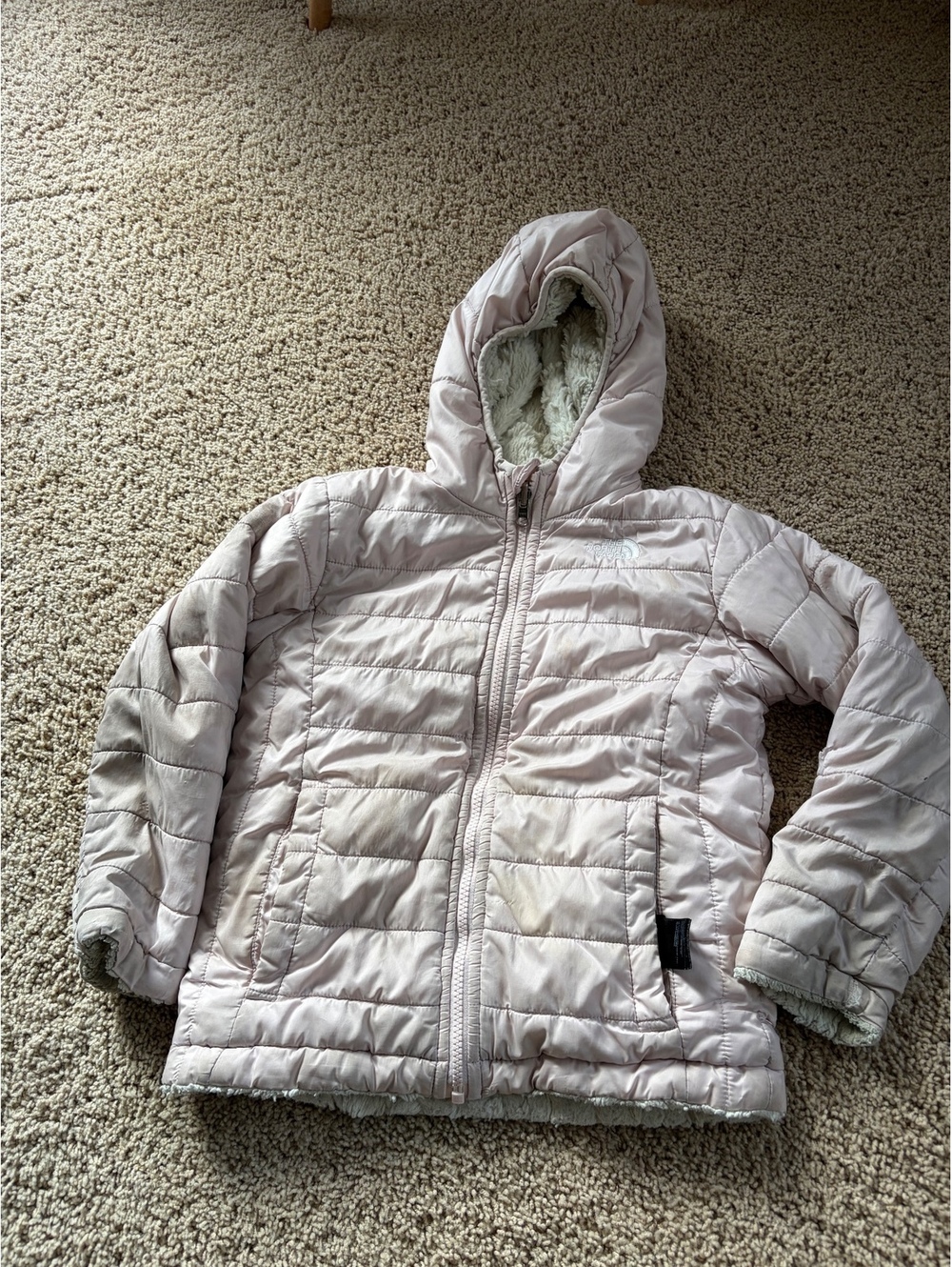 The North Face Girls Reversible Mossbud Swirl Hooded Puffer Jacket Light Pink 6T
